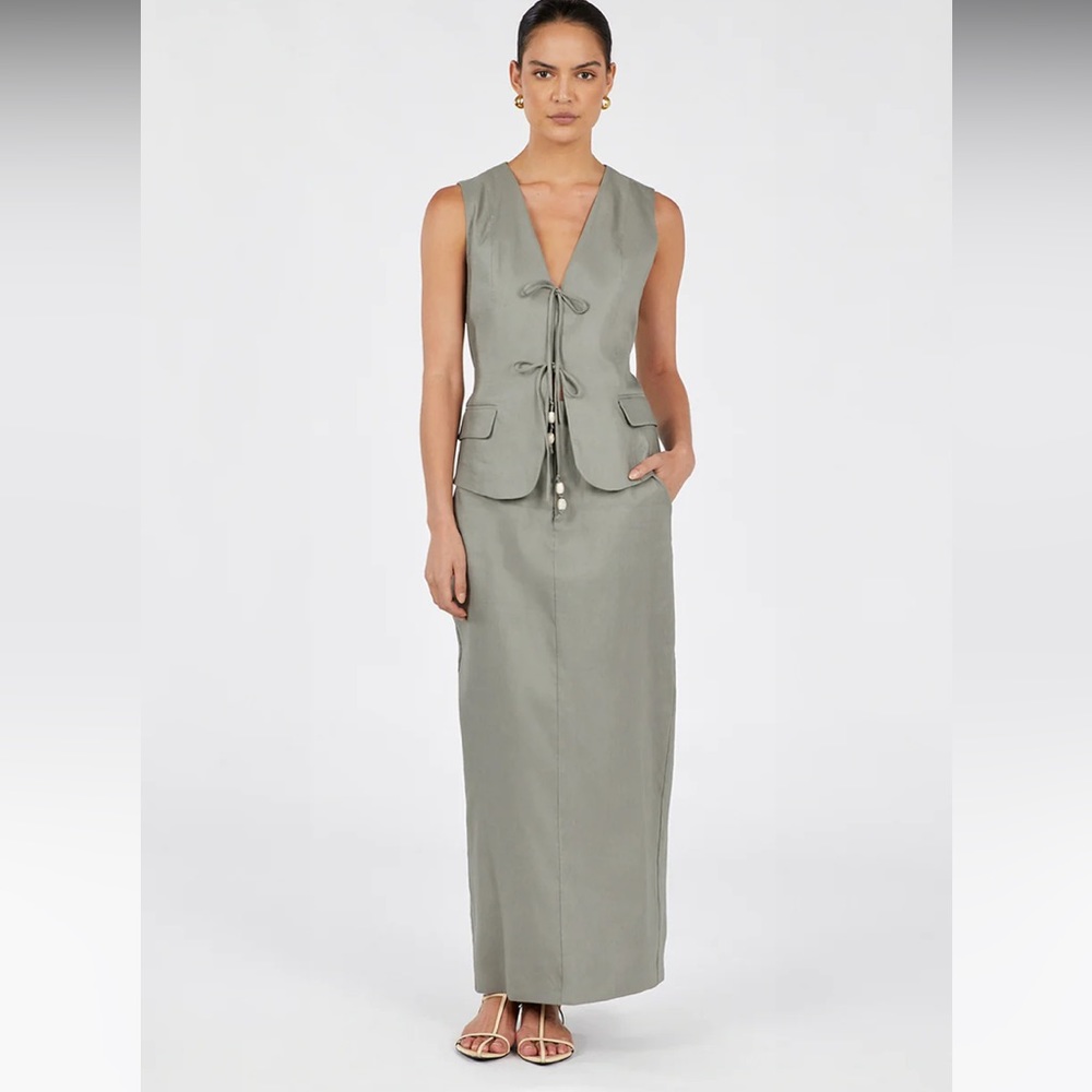 DISSH linen skirt, bloggers favorite 🤩 Flash Sale❤️
